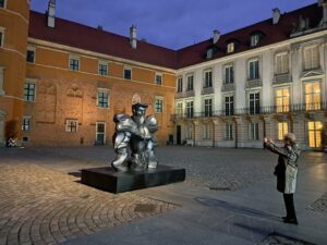Niech nas widzą! / Lass sie uns sehen!, Cristal Transformation, Königliches Schloss in Warschau, Polen, 2025